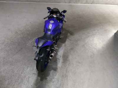 Yamaha YZF-R1 2023