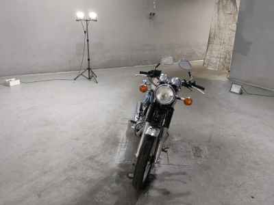 Yamaha SR400 2020