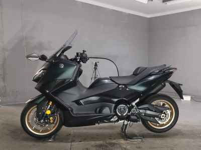 Yamaha TMAX 560 2024