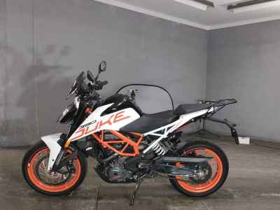 KTM 390 Duke 2021