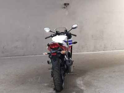 Honda CBR250R 2015