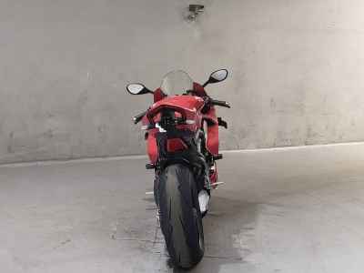 Ducati Panigale V4S 2021