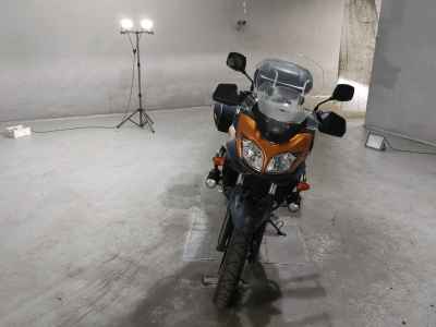 Suzuki V-Strom 650 2012