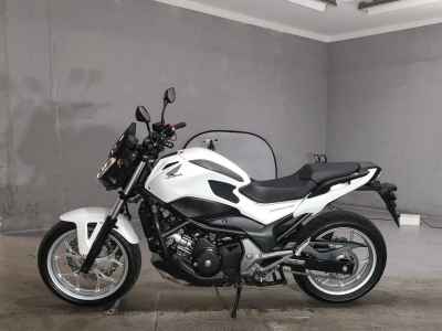 Honda NC750S DCT 2016