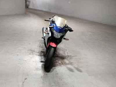 Honda CBR250R 2011
