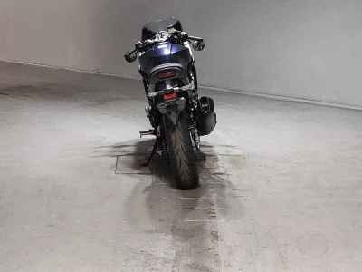 Honda Hawk 11
