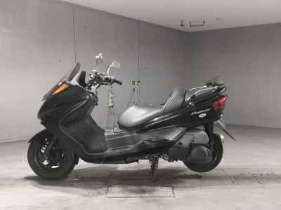 Yamaha Majesty 250C