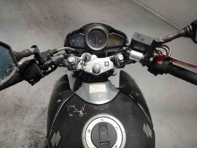 Suzuki GSR250