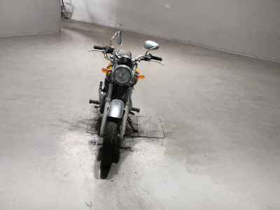 Kawasaki Estrella