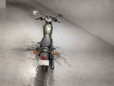 Yamaha SR400