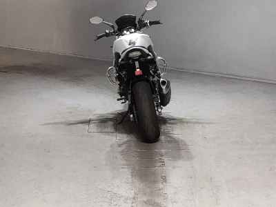 Suzuki GSR750 2012