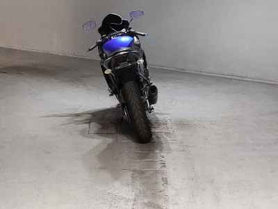 Yamaha YZF-R25