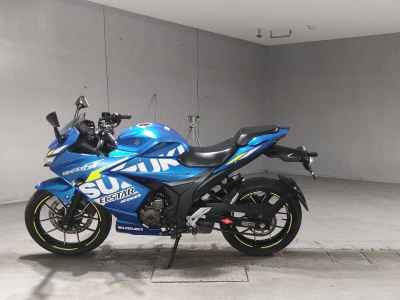 Suzuki Gixxer 250SF