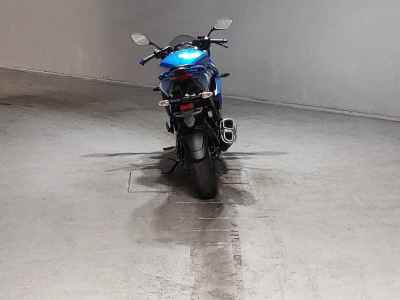 Suzuki Gixxer 250SF