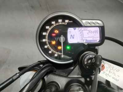 Triumph Speed 400 2024