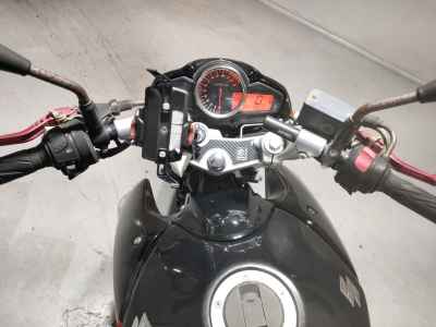 Suzuki GSR250