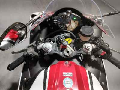 Yamaha YZF-R1 2012