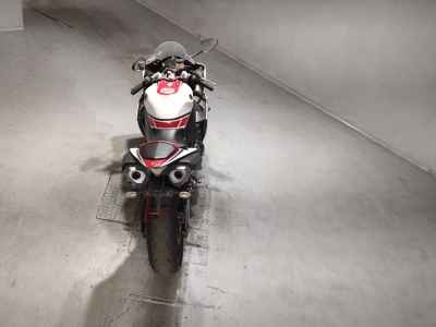 Yamaha YZF-R1 2012