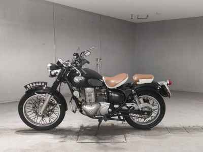 Kawasaki Estrella