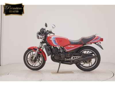 Yamaha RZ250