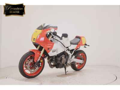 Yamaha XSR900 GP 2024