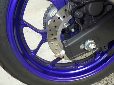 Yamaha YZF-R25 2023