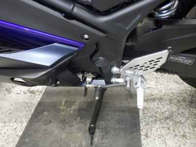 Yamaha YZF-R25 2023