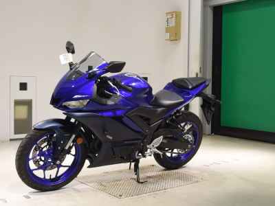 Yamaha YZF-R25 2023