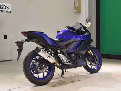 Yamaha YZF-R25 2023