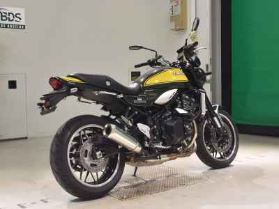Kawasaki Z900RS 2024