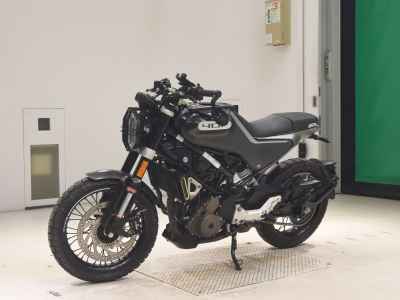 Husqvarna Svartpilen 401 2021