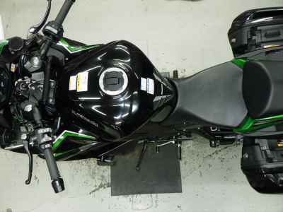 Kawasaki Ninja 1000SX 2023