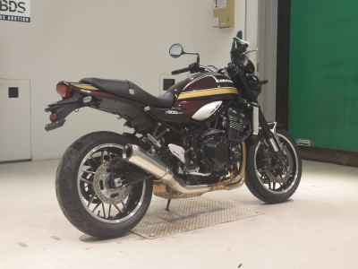 Kawasaki Z900RS 2022