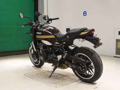 Kawasaki Z900RS 2022