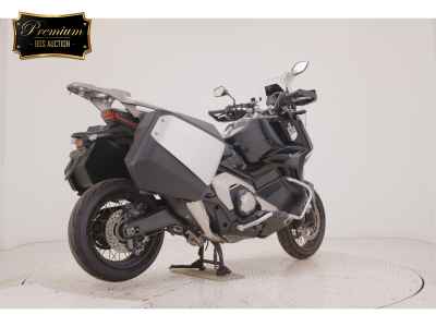 Honda X-Adv 750 2021