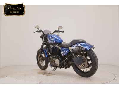 Harley-Davidson Sportster XL1200N 2011