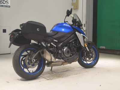 Suzuki GSX-S1000 2021