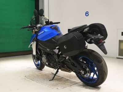 Suzuki GSX-S1000 2021