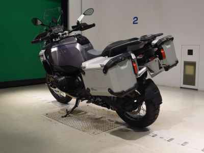 BMW R1300GS Adventure Triple Black 2026