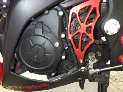 Yamaha YZF-R25 2015