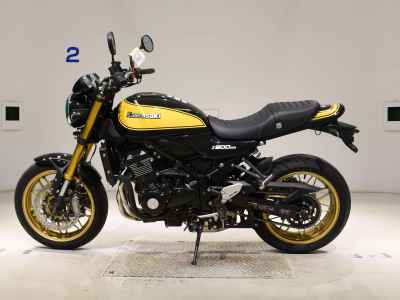 Kawasaki Z900RS 2024