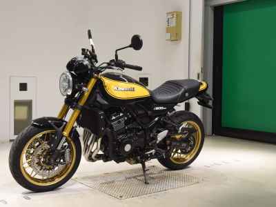 Kawasaki Z900RS 2024