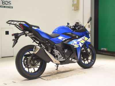 Suzuki GSX250R