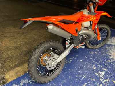 KTM 250 EXC Six Days 2025