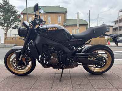 Yamaha XSR900 2025