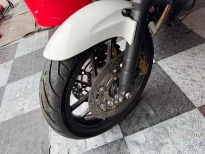 Honda CB400 Super Boldor 2015
