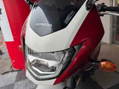 Honda CB400 Super Boldor 2015