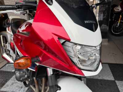 Honda CB400 Super Boldor 2015
