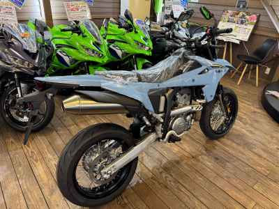 Suzuki DR-Z4SM 2026