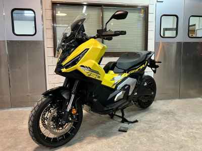 Honda X-Adv 750 2025